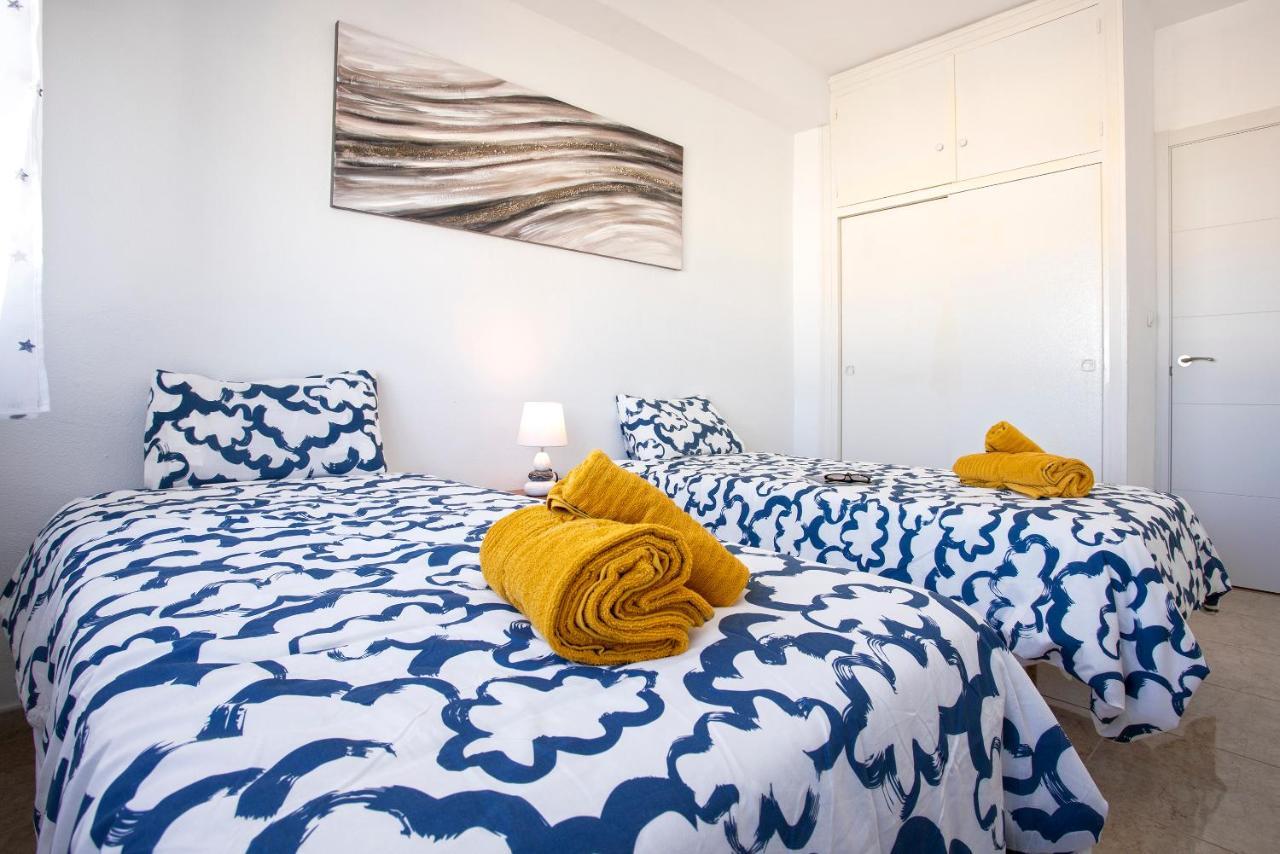 Appartamento Fantastico Apartamento A Pie De Playa By Renthas Fuengirola Esterno foto